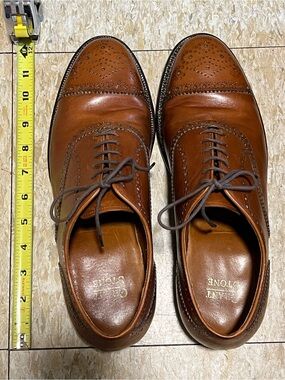 Men's Cognac Brogue Derby Shoes - Classic Leather